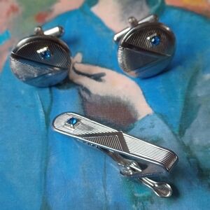 Vintage Cufflink & Tie Bar Set 👔